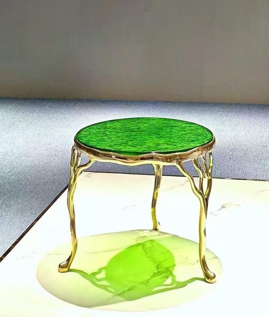 liuli-glass-table
